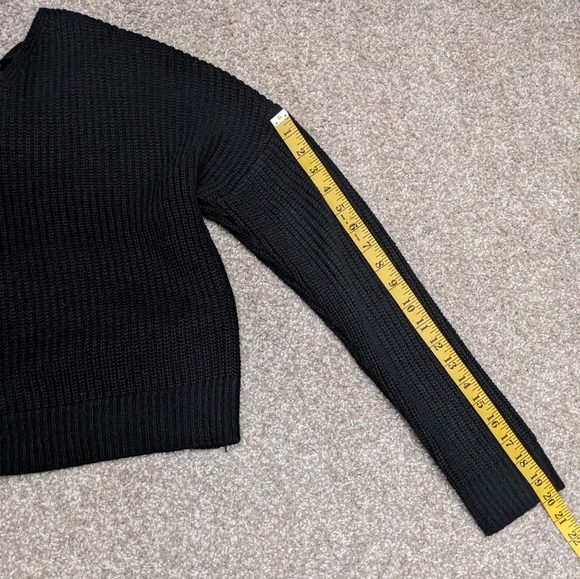 (2/$25) Ardene dropped shoulder sunray open back rib knit sweater black - Picture 10 of 14